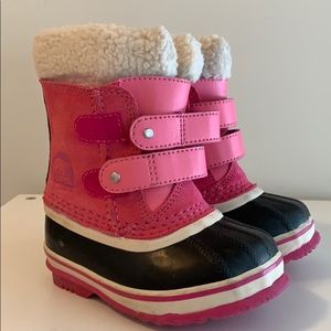 Toddler girls Sorel Yoot PAC snow boots size 7